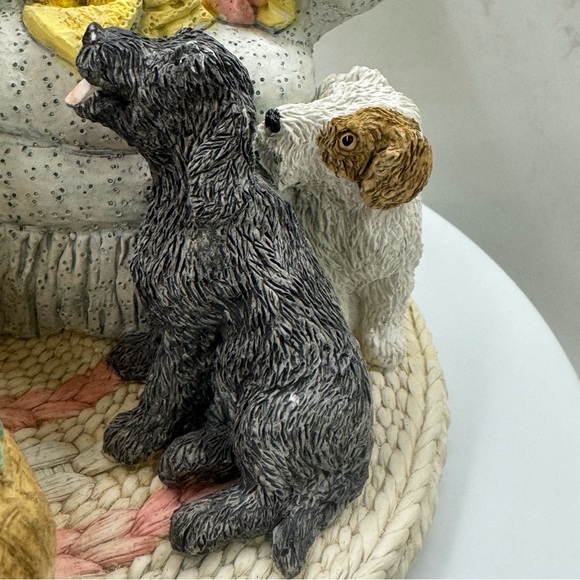 Suzan Bradford "Waiting for Santa" 1990 The Legend of Santa Claus Limited Series - Picture 4 of 16